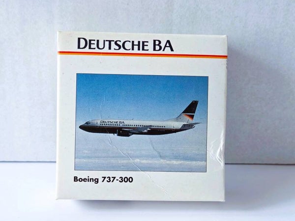 Boeing 737-300 Deutsche BA.