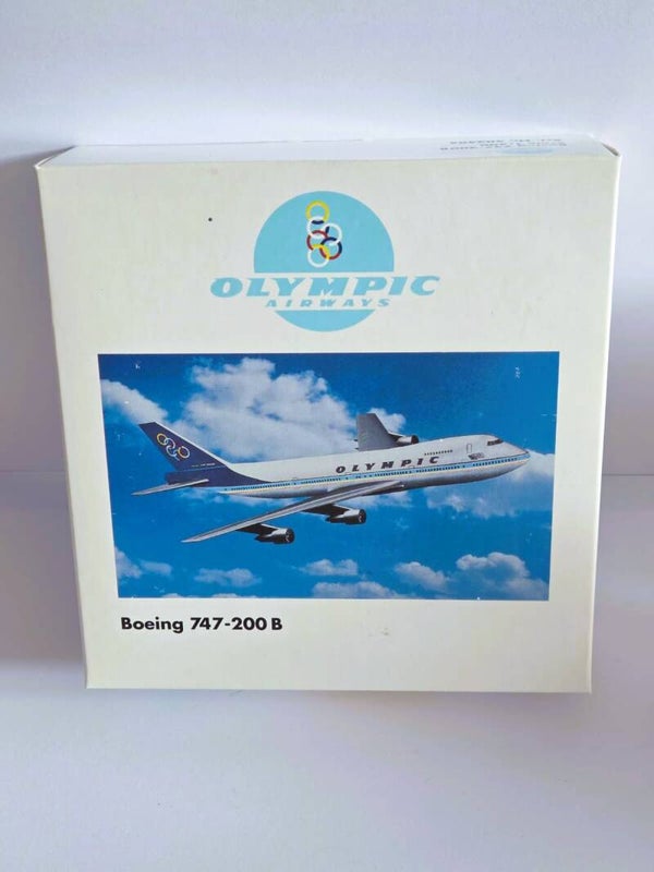 Boeing 747-200B.