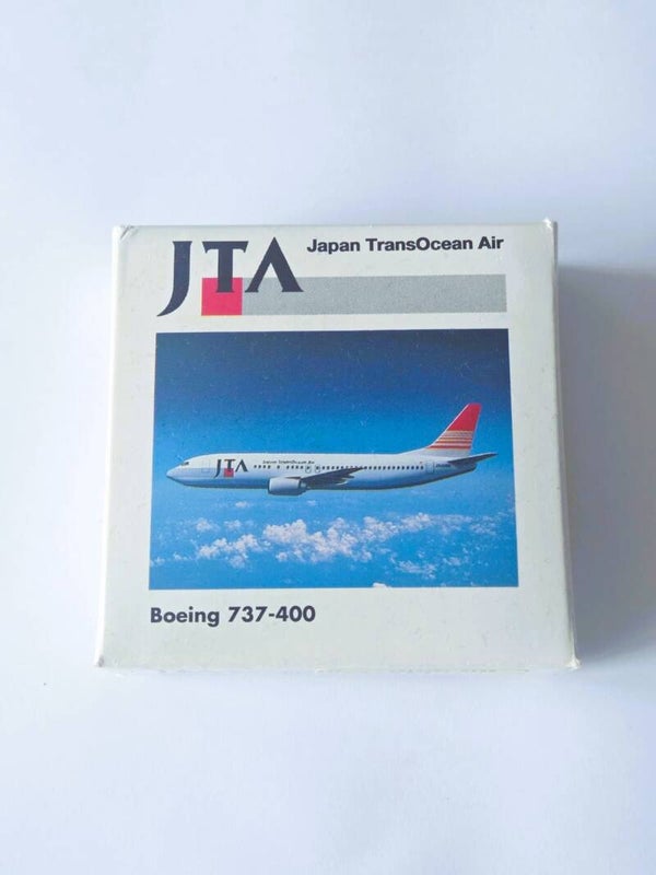 Boeing 737-400 JTA.