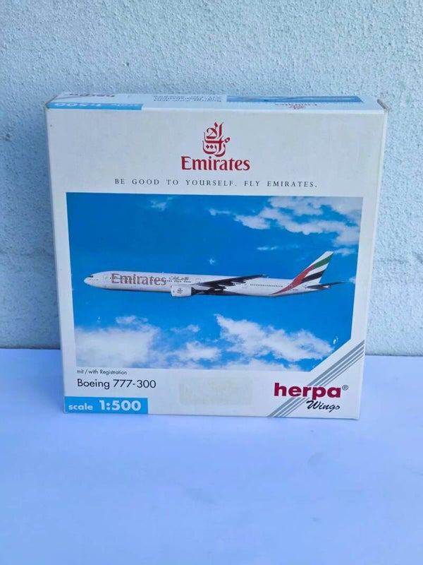 Boeing 777-300.