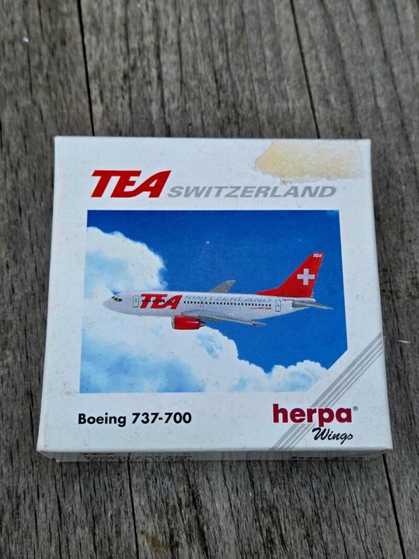 Boeing 737-700 TEA Switzerland.