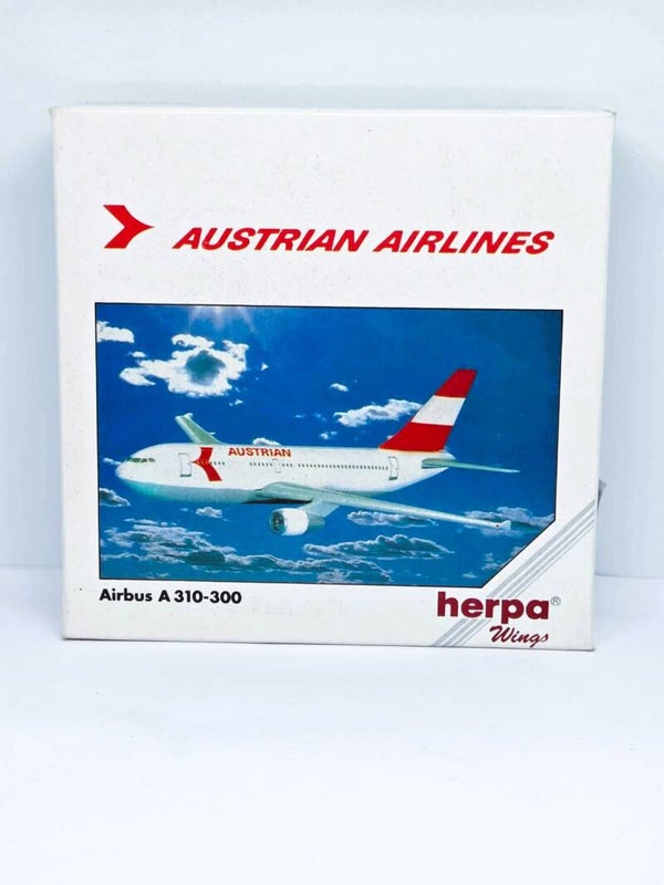 Austrian Airlines Airbus A310-300.