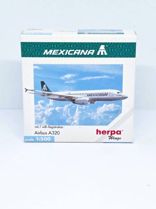 Mexicana Airlines  Airbus A320.