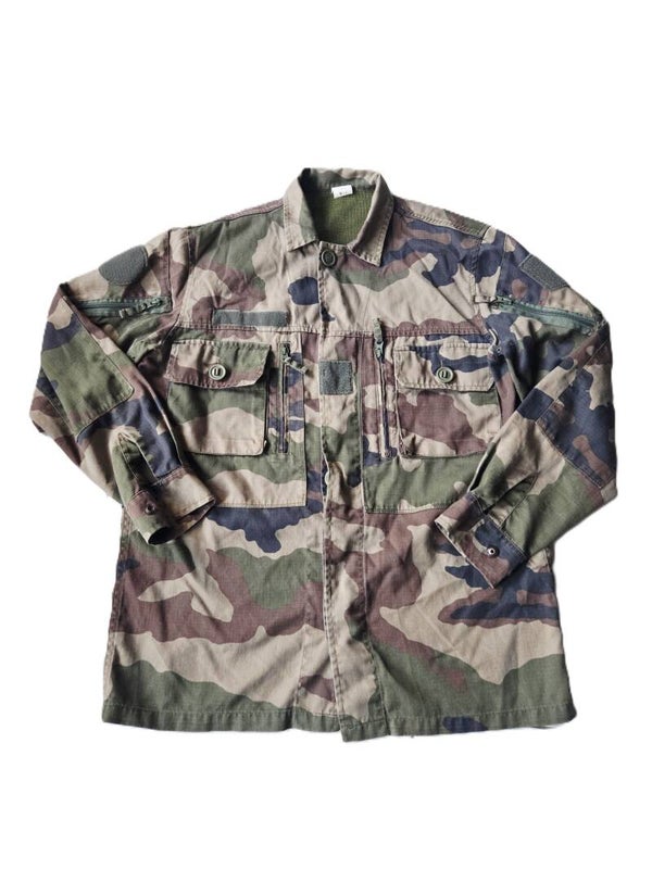 Frans F4 gevechtsshirt.