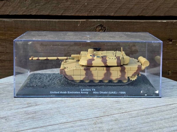 Leclerc T5 tank.