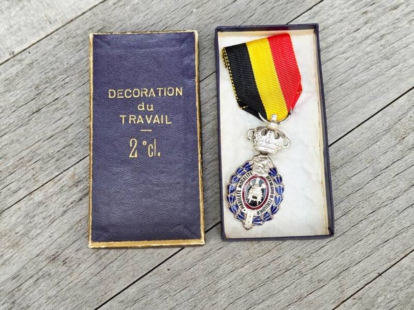 Belgisch Ereteken van de Arbeid 2de klasse.