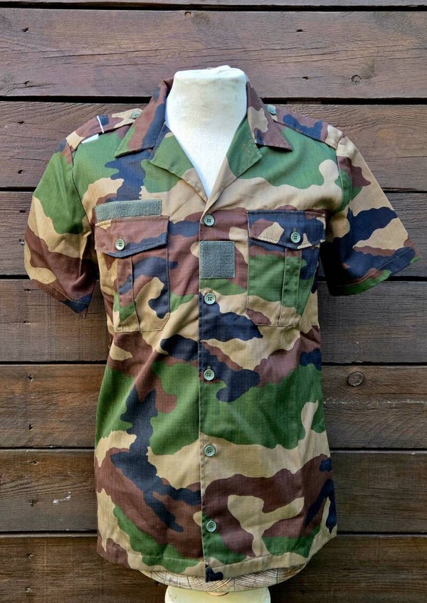 Frans militair veldoverhemd.