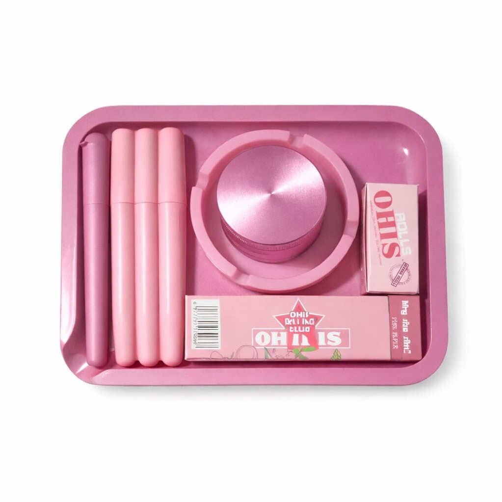 Roze Rolling Tray Set | Met 4-delige Grinder en een Glow in the Dark asbak  | Inclusief gratis cones