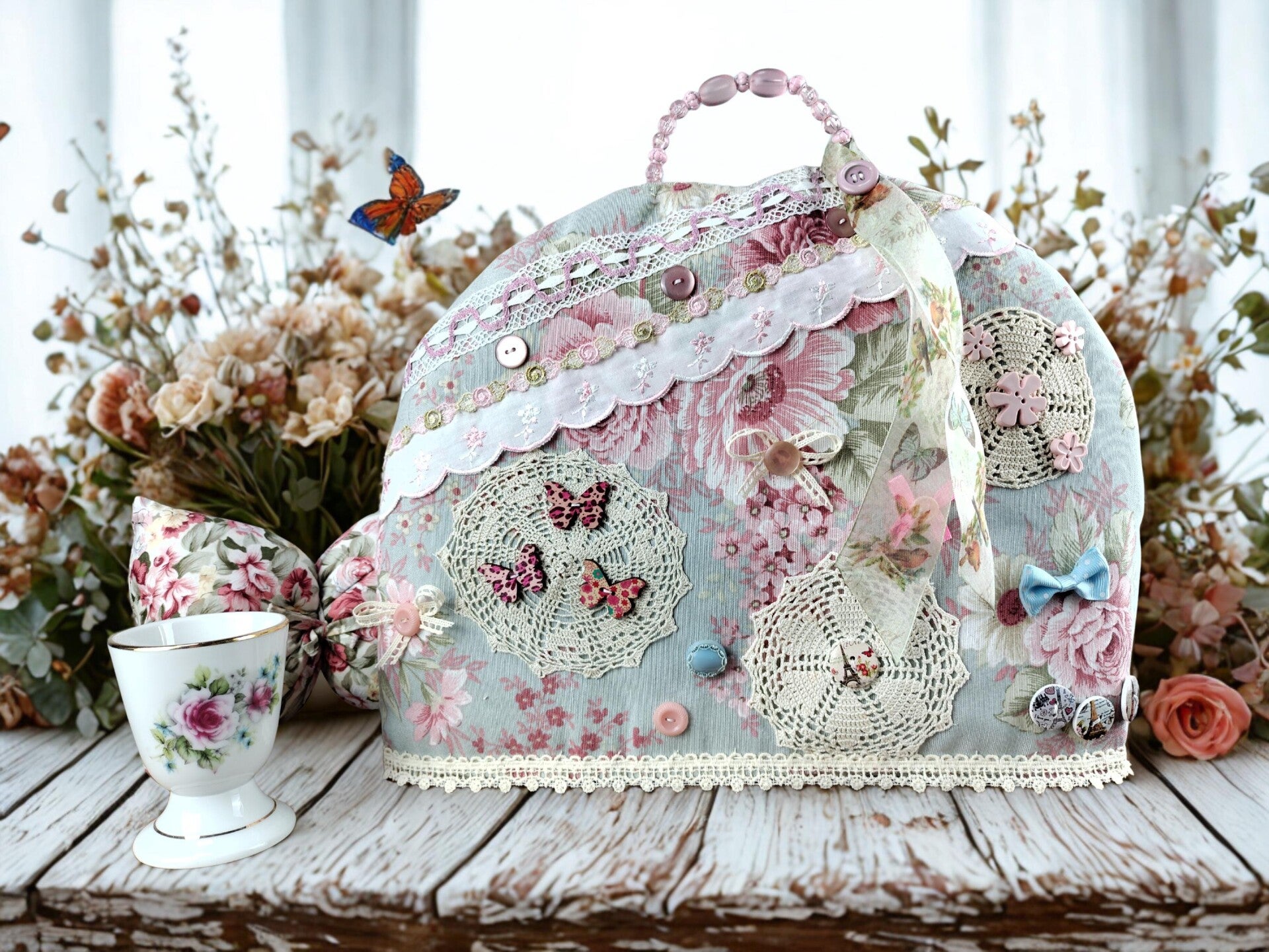 Victorian Baroque Richly Decorated Teapot Cover