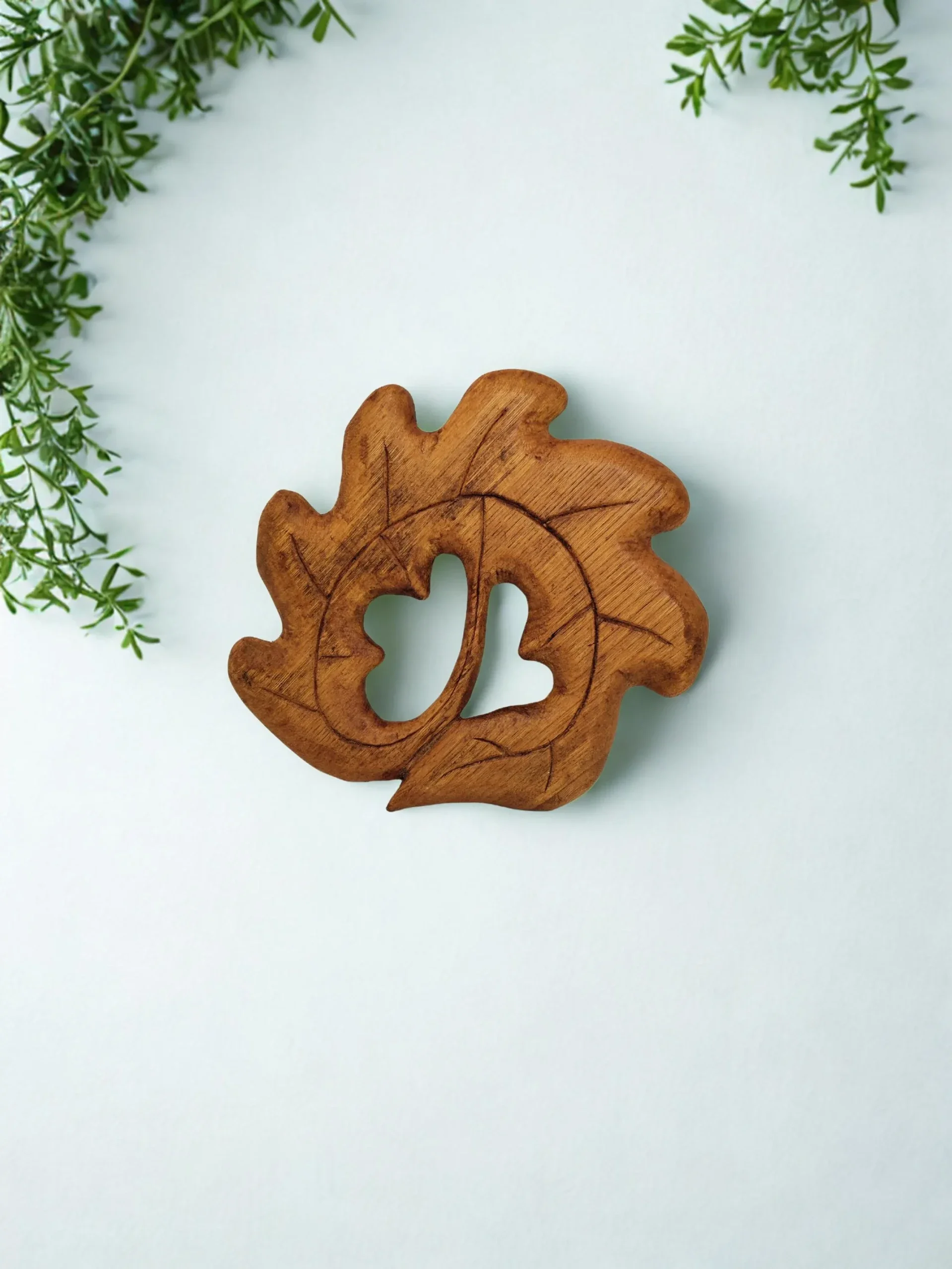 Hand-Carved Acanthus 'William Morris' like Wooden Trivet
