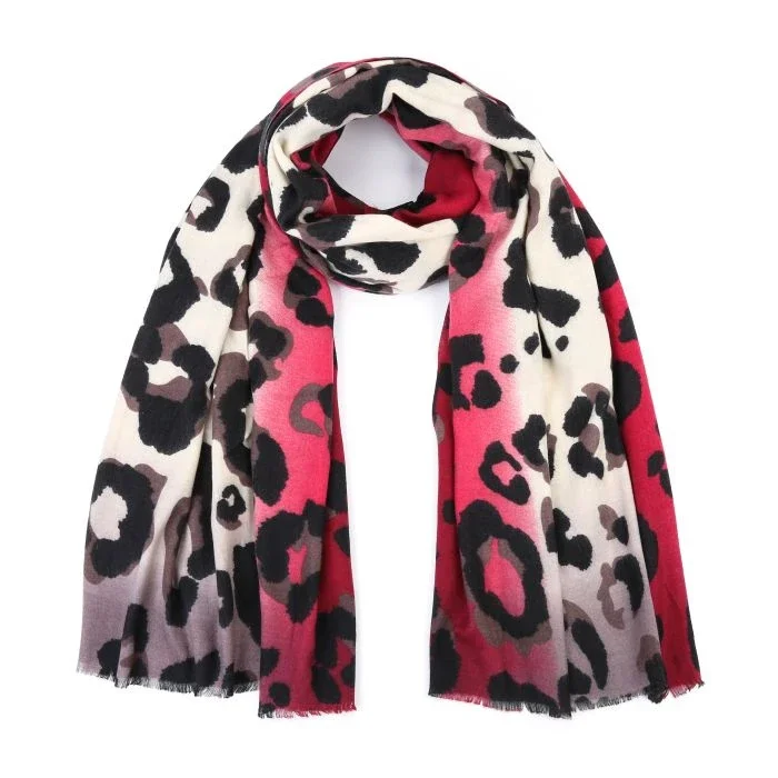 Wintersjaal panter met roze uitloop