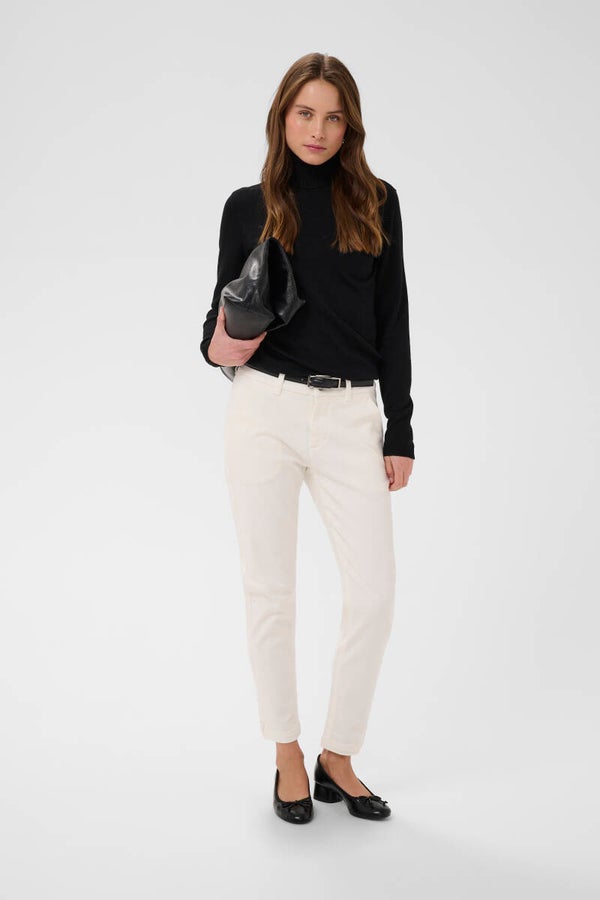 Culture - Classic Mid-Waist Denim Jeans - Spring Gardenia