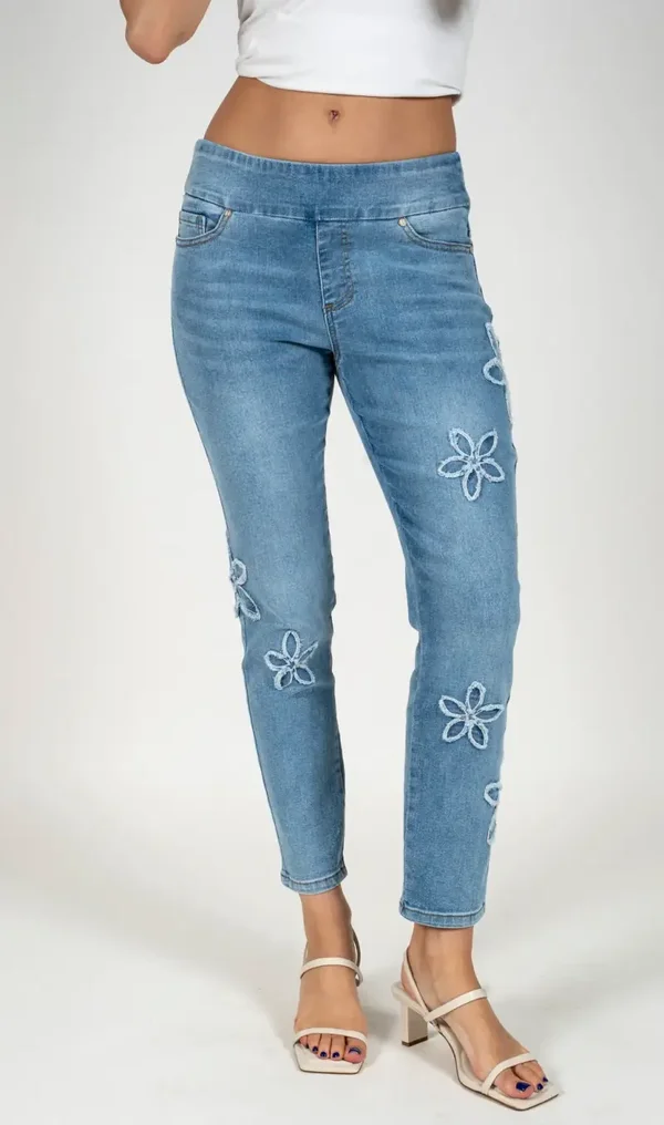 GG Jeans - Mid-Rise Slim Leg Pull-On Jean with Appliques - Light Blue