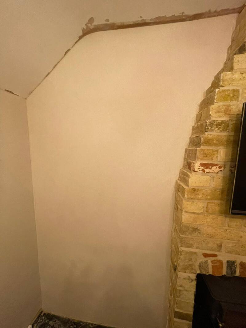 lime-plaster-cottage-walls-standard.jpg