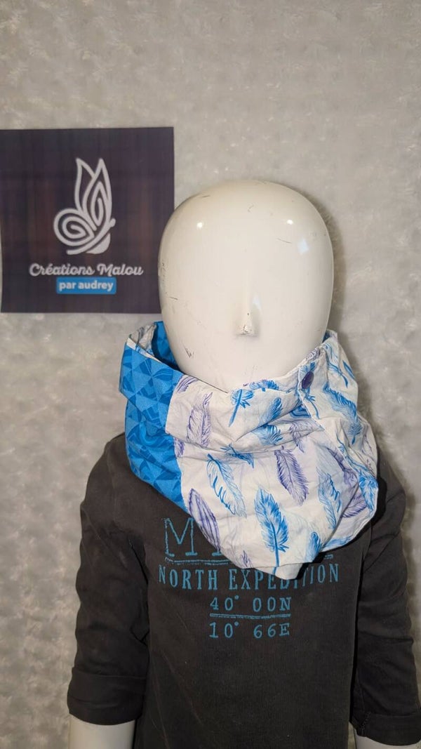 foulard presque grand ( 5-9 ans )