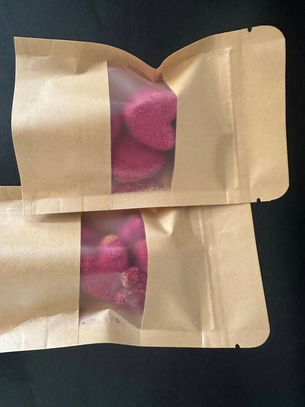 Heart shaped bath rocks bag