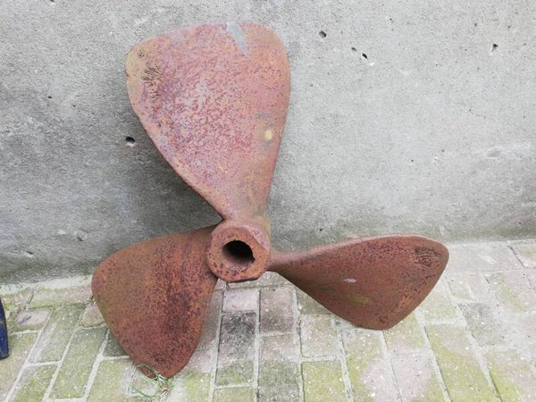 Scheepsschroef ijzer