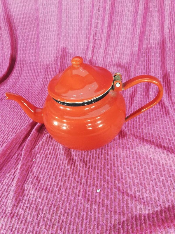 Theepotje Kersenrood 0.70 l vintage