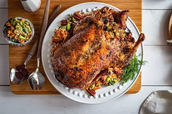 Kaczka pieczona w całości