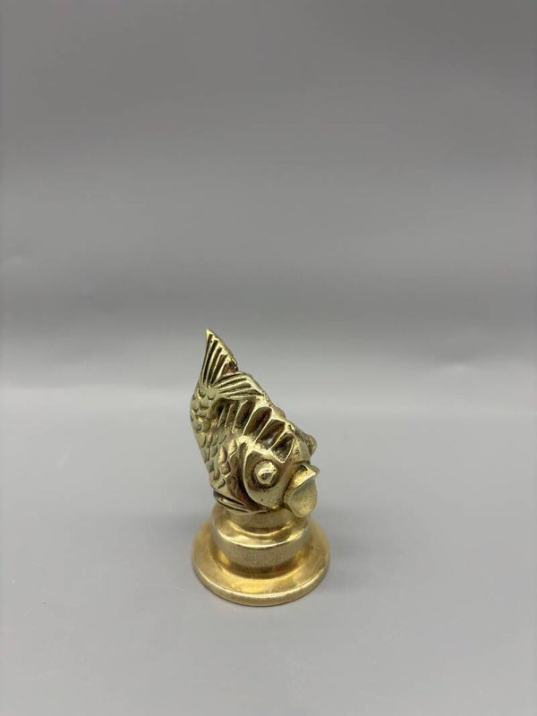 Messing Presse -papier Vis