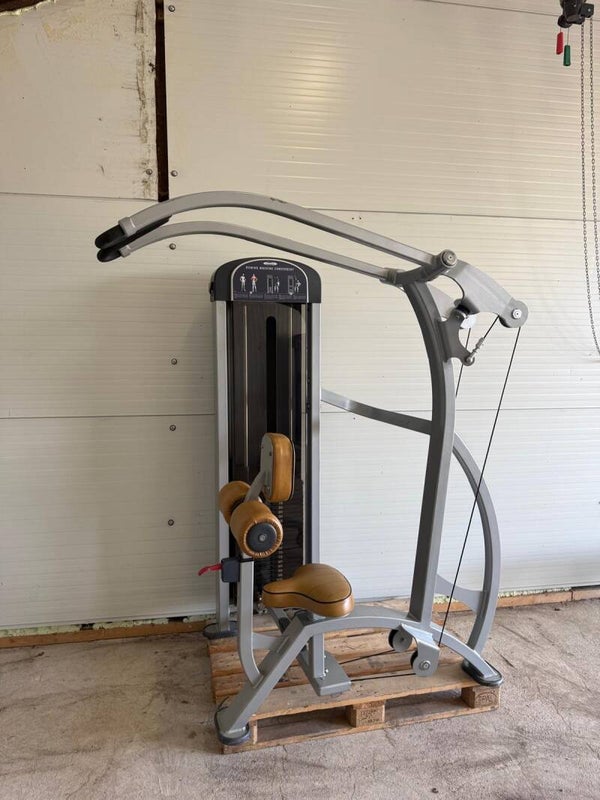 Panatta Convergent high row/ rowing machine/ lat pulldown