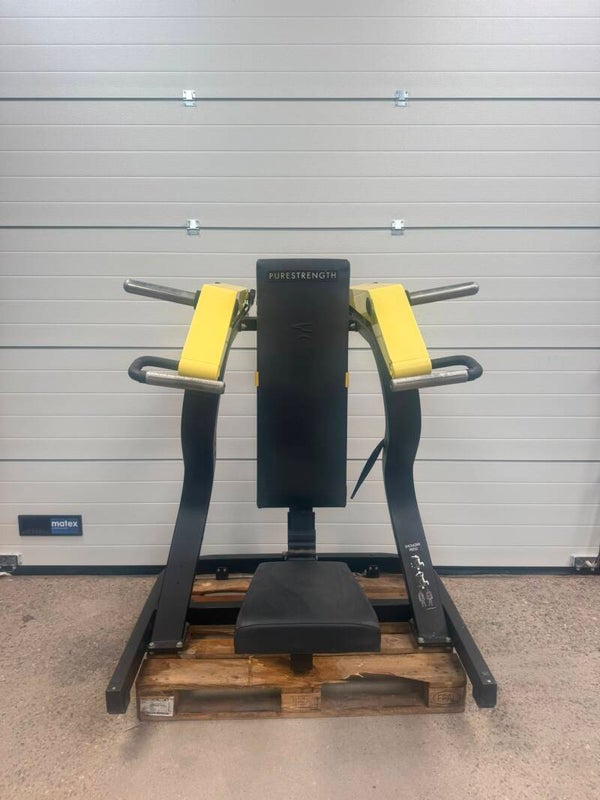 Technogym pure strength shoulderpress/ schulterpresse