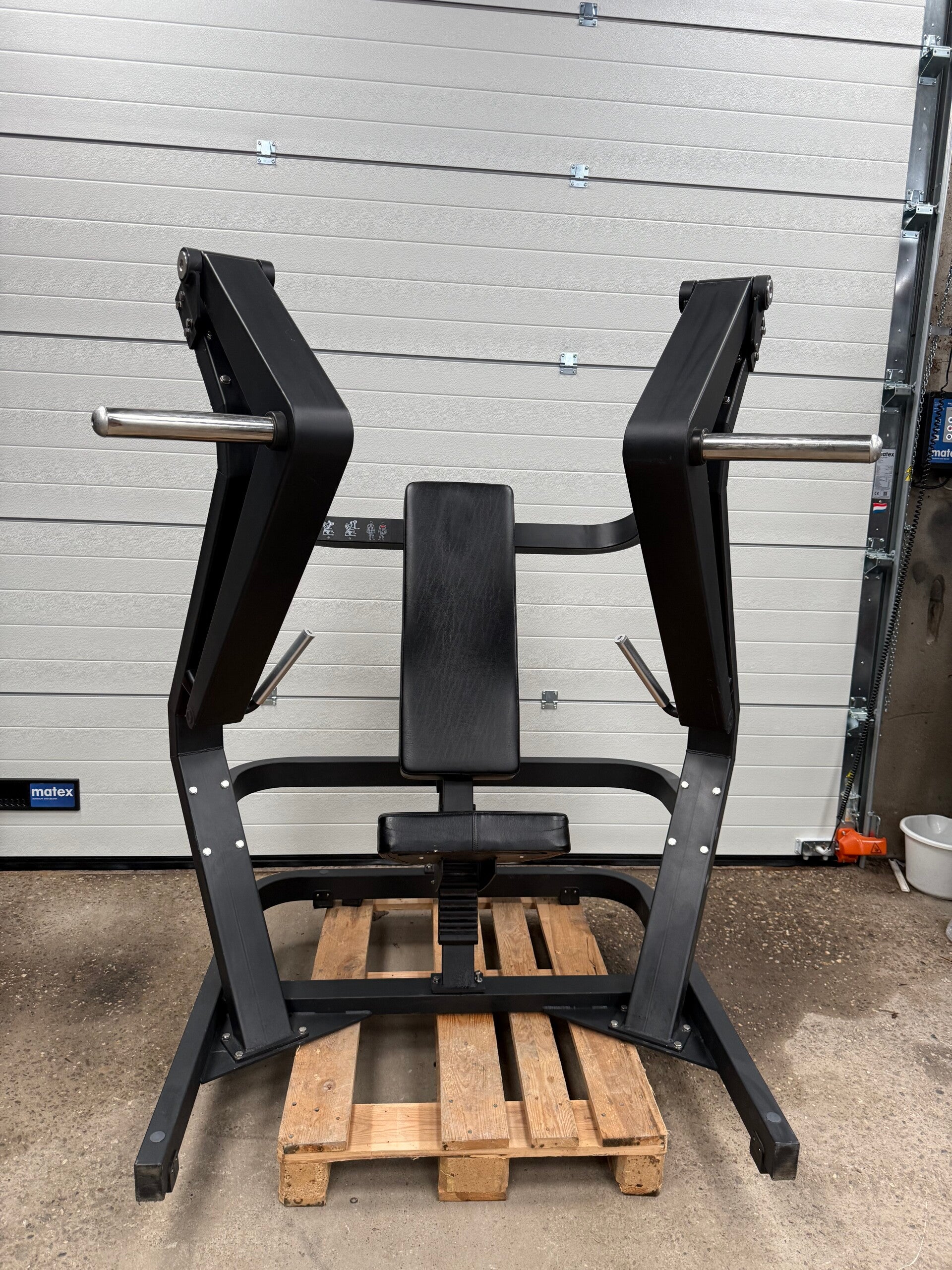 Wide Chestpress/ brustpresse/ brust presse/ black