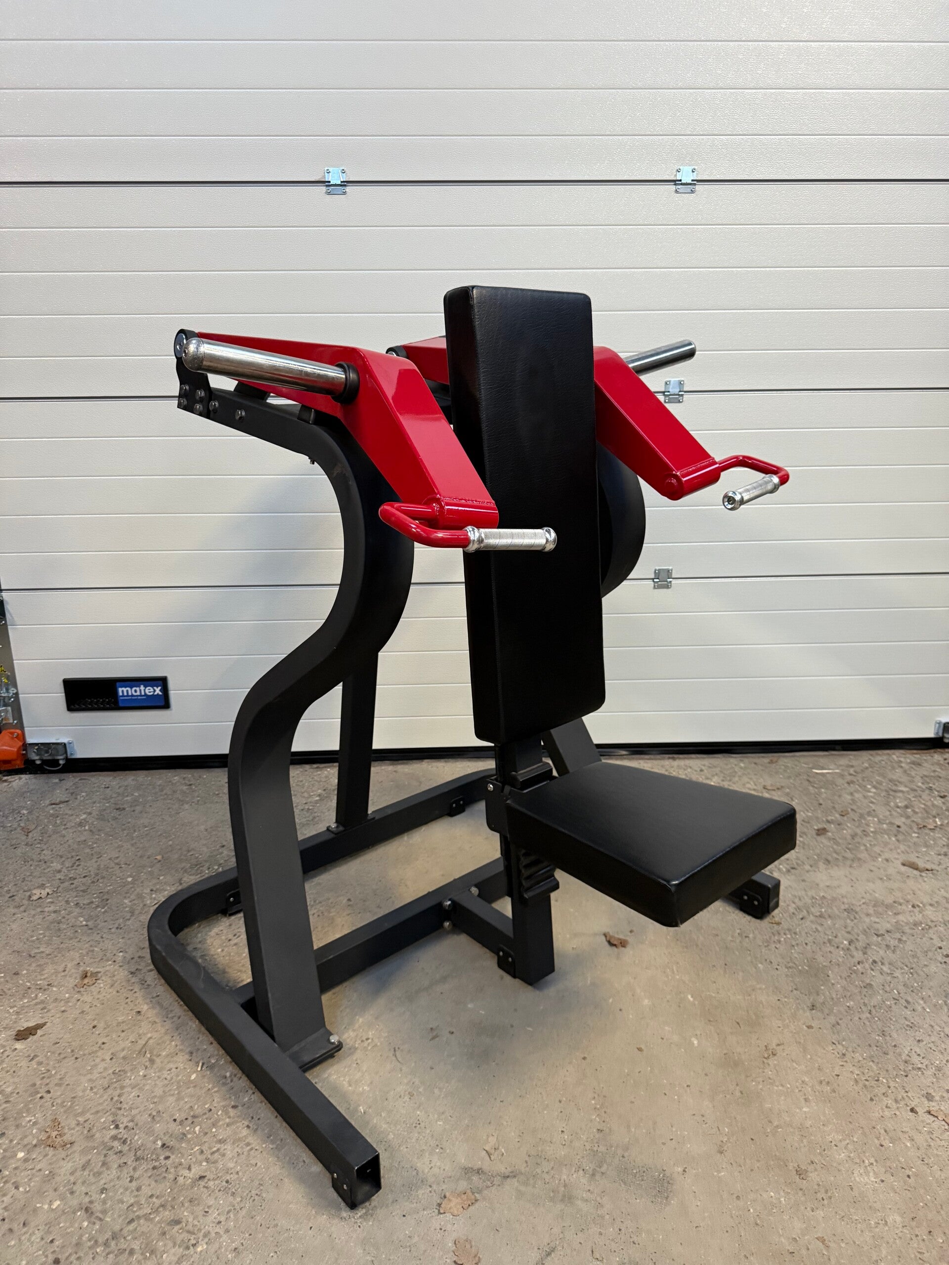 Plate loaded shoulderpress/ 50 mm/ schulterpresse