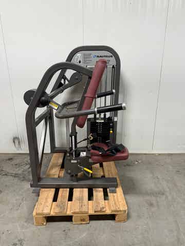Nautilus Nitro Tricep pushdown/ tricep dip/ dips/ machine