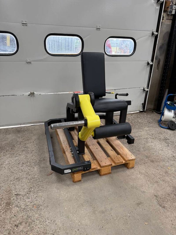 Plate loaded leg extension/ legs/ beinstrecker Dhz