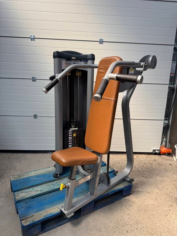 Nautilus Shoulderpress/ Schoulderpress/ Shoulder press