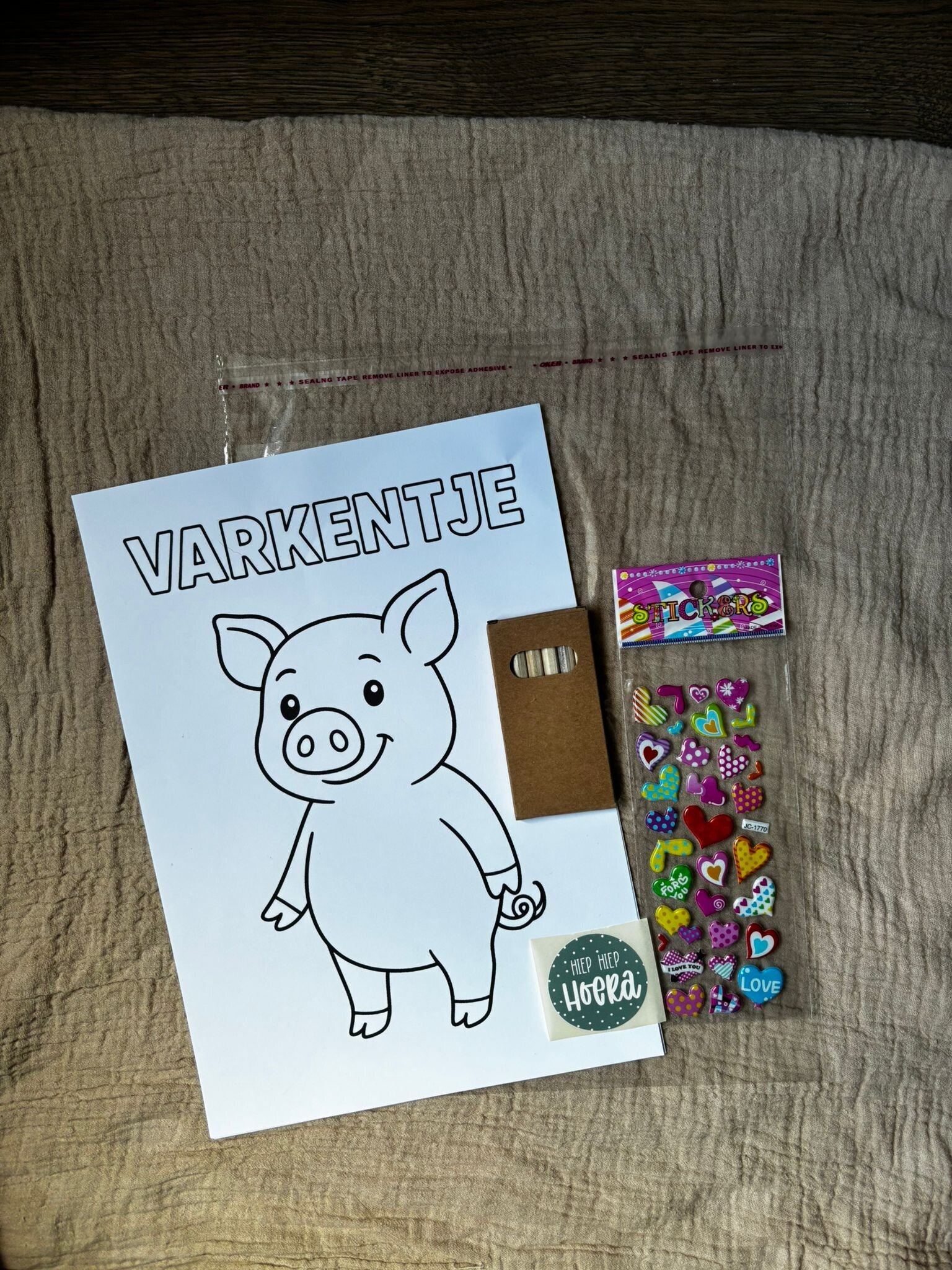 Dieren Kleurpakket met Blanco Waskrijtjes- & Kleurpotlodendoosje