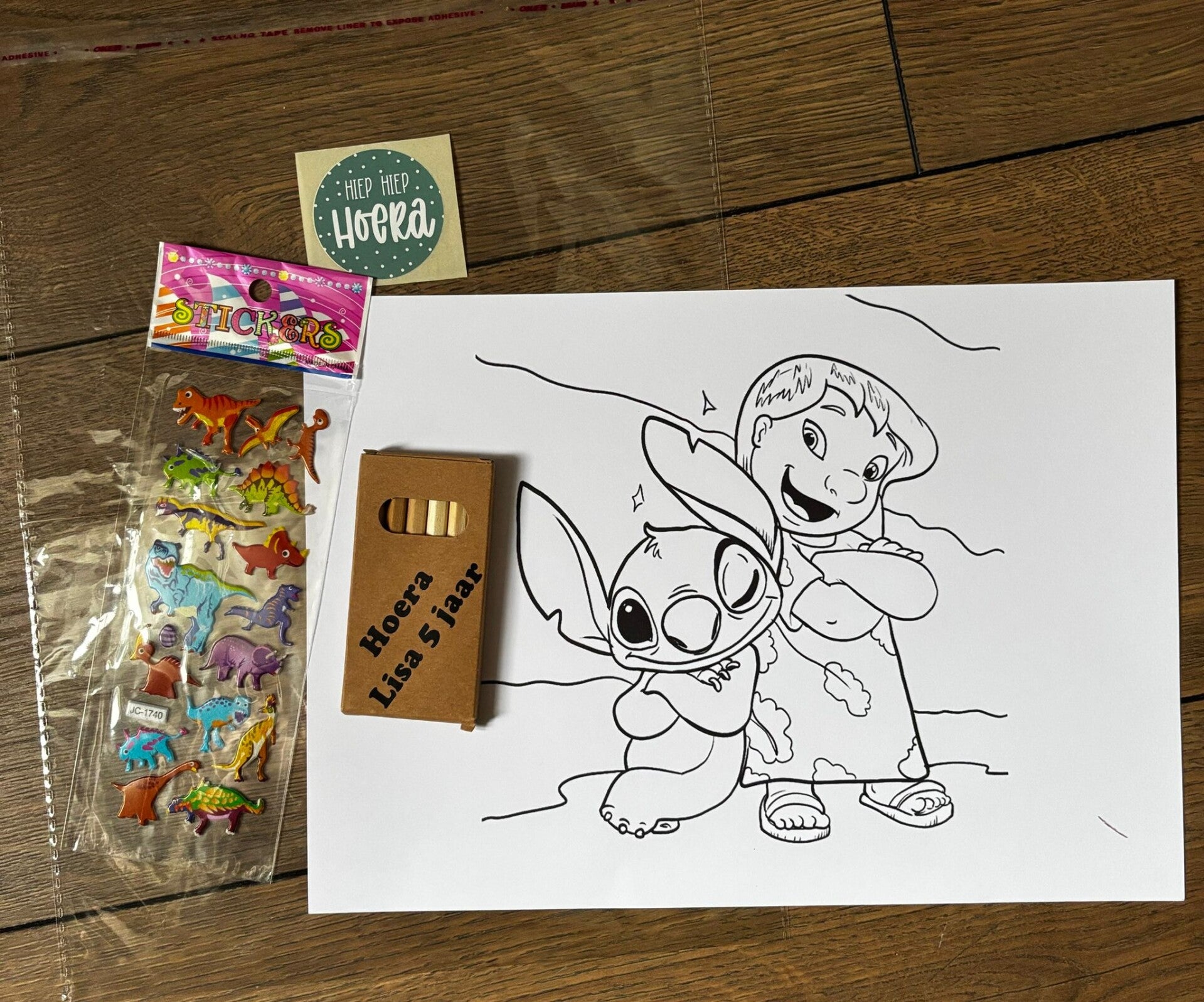 Lilo & Stitch Kleurpakket met Gepersonaliseerde Waskrijtjes- of Kleurpotlodendoosje