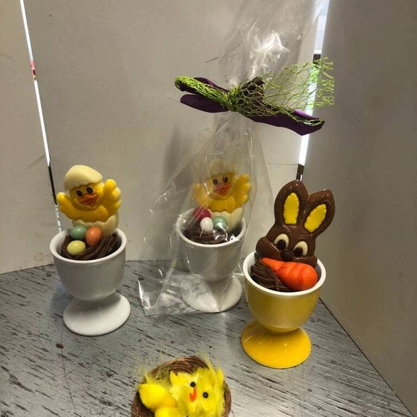 Eierdopje met Chocoladewerk 50 gr netto