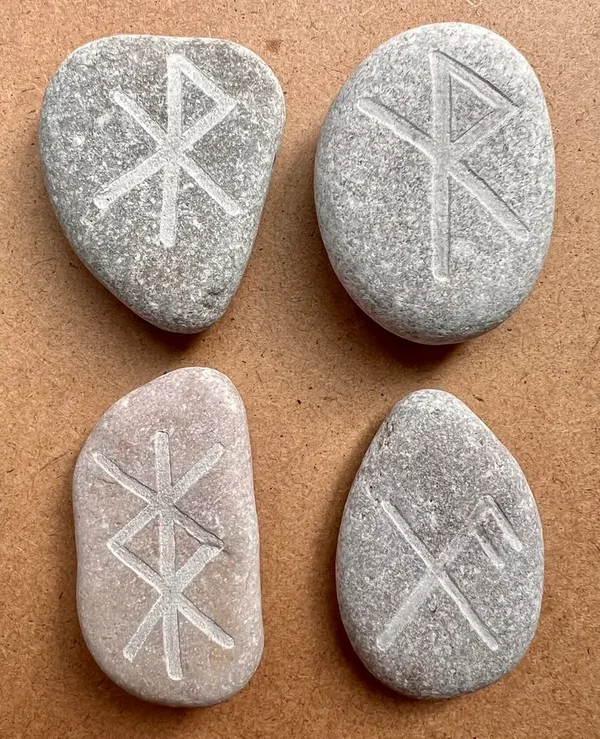Set of 4 Nordic Bind Stone RUNESTONES - Love, Safe Travels, Protection & Good Luck