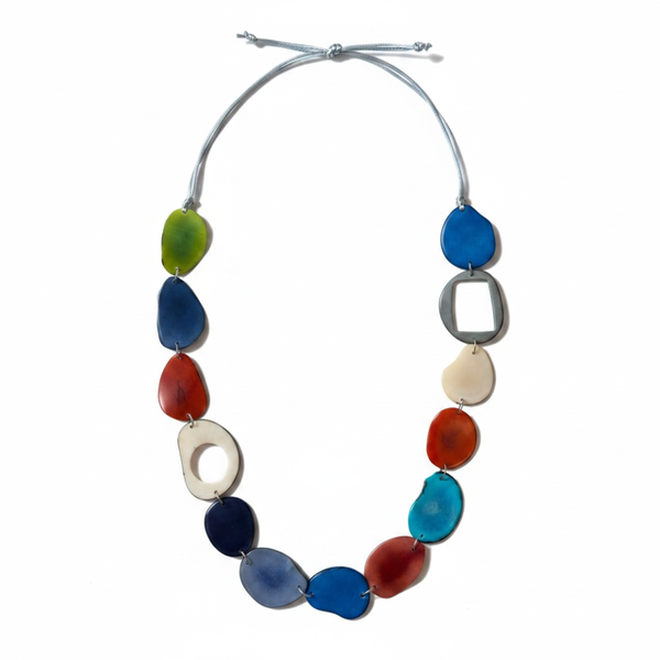 Pia Necklace