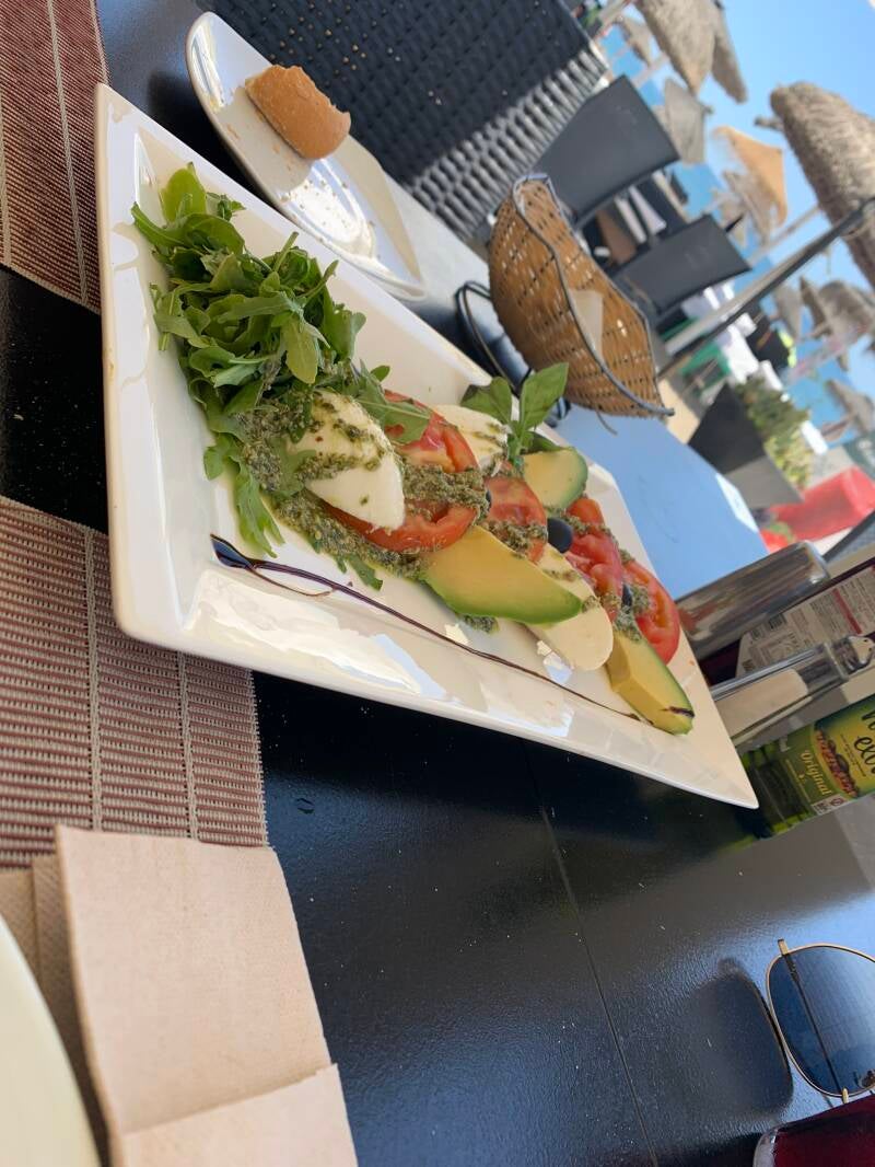 Healthy lunch at one of the many  Chiriguitos