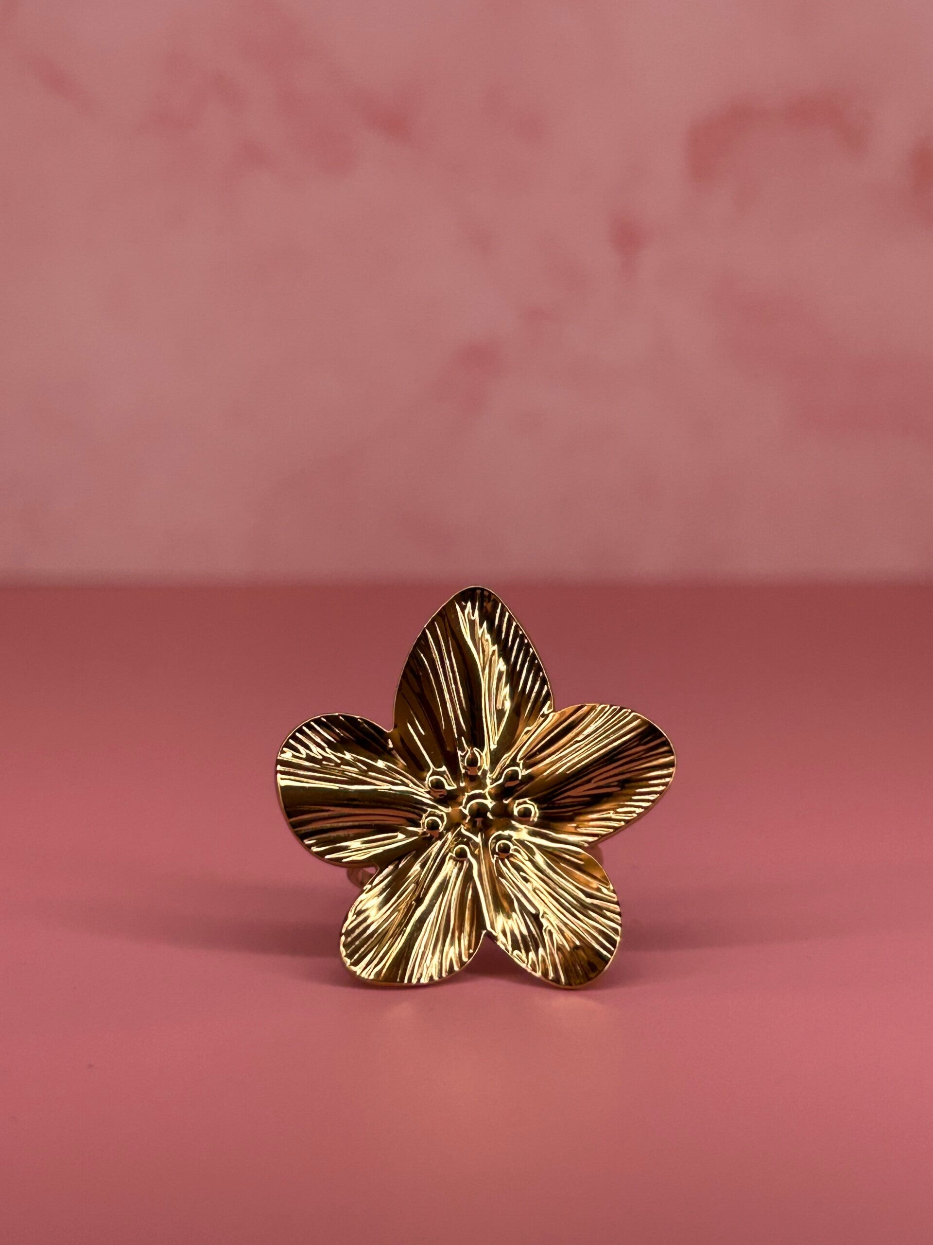 Verstelbare ring statement bloem (goud)