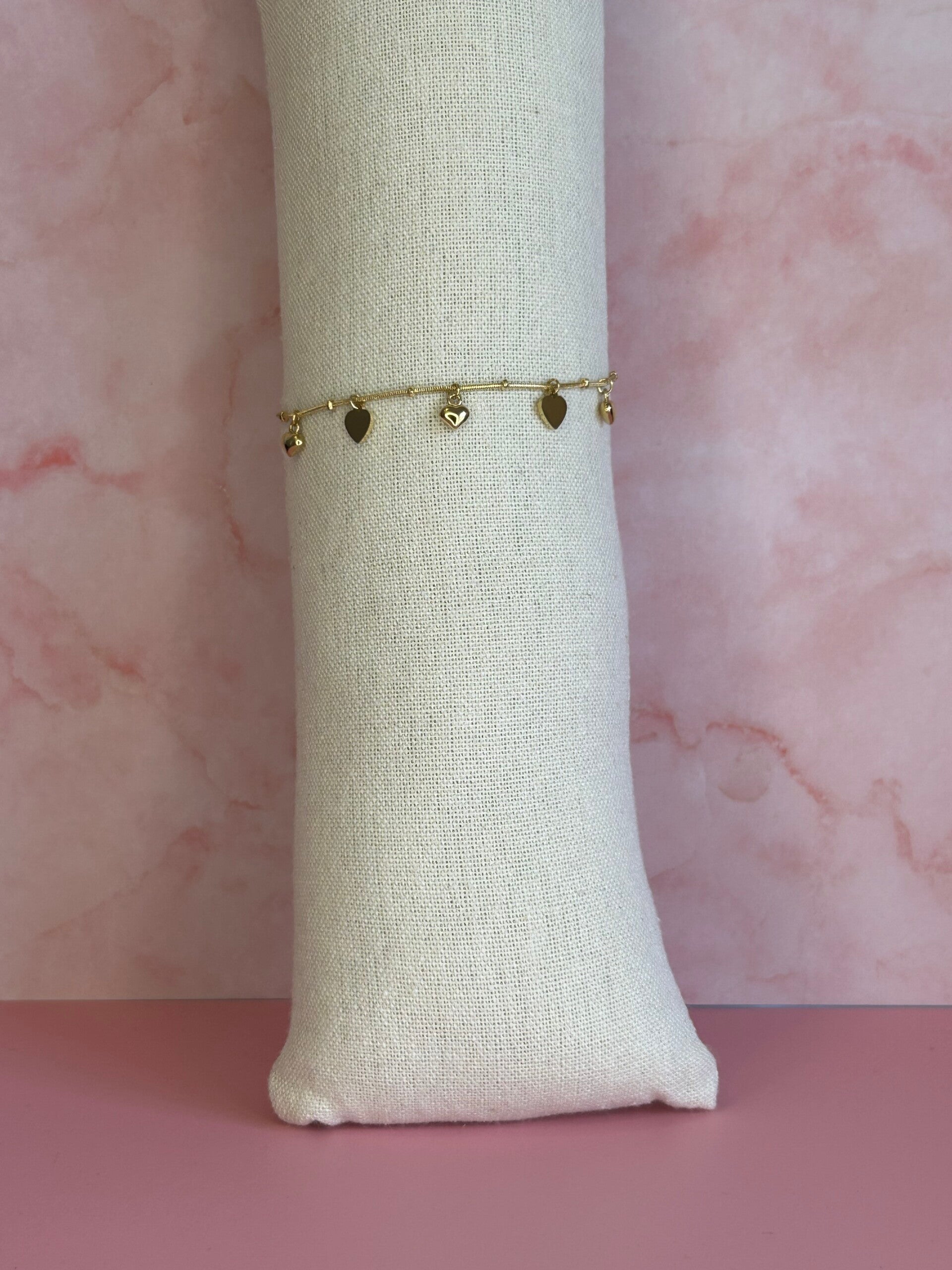 Armband hartjes (goud)