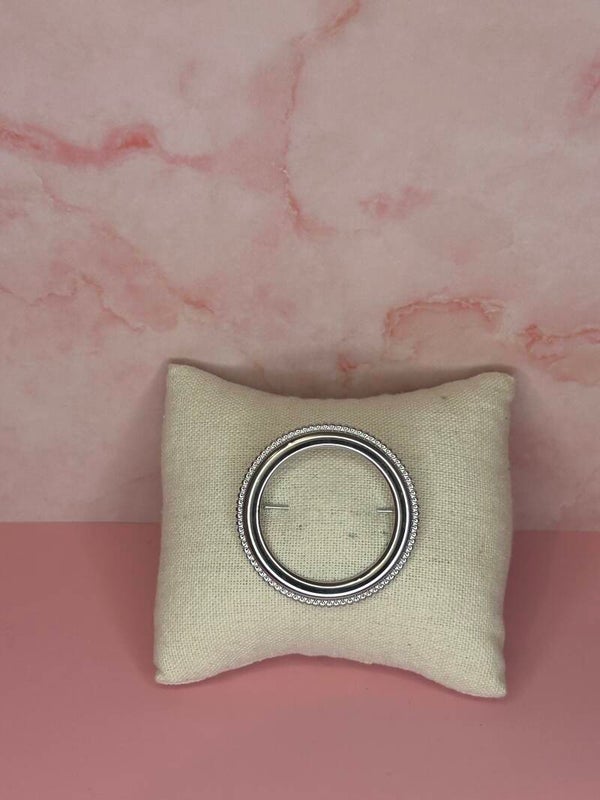 Broche cirkel zilverkleur