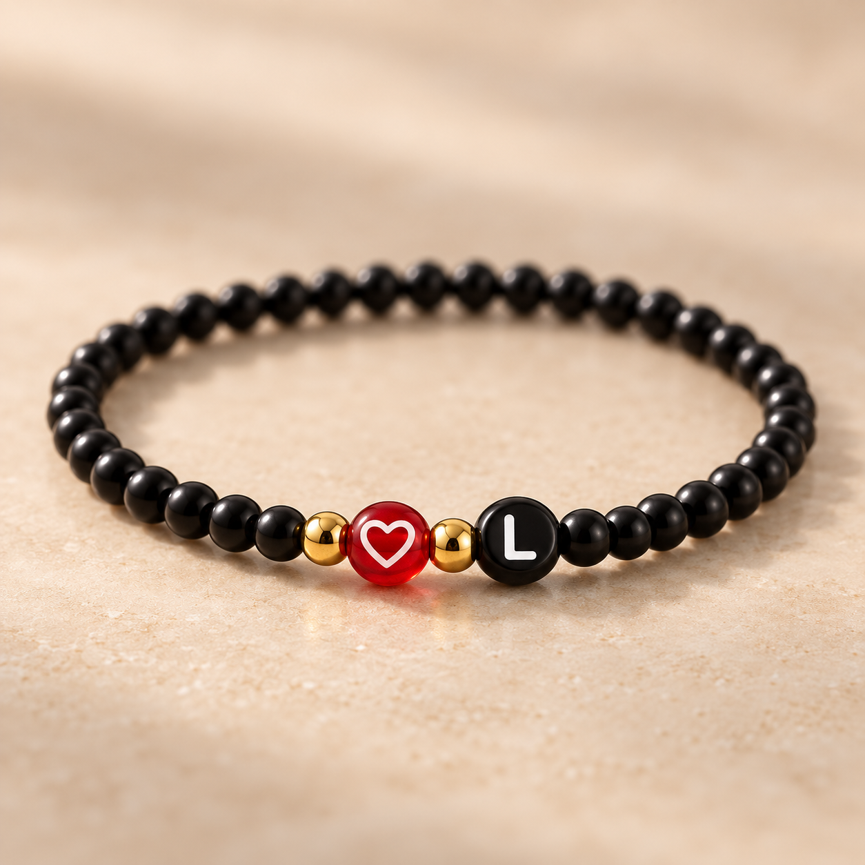 Onyx-Armband „Herz & Initial“
