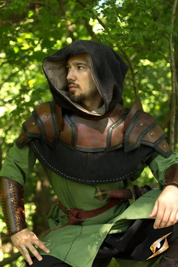 Shoulder Armour & Neck Guard