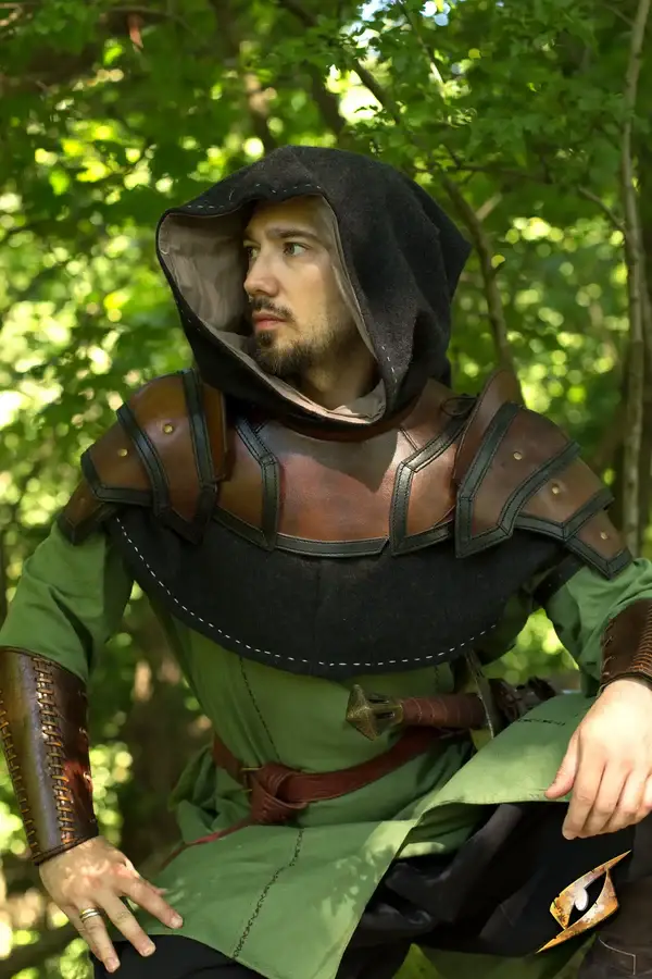 Shoulder Armour & Neck Guard