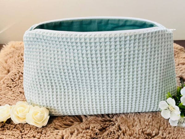 Toilettas in een mint wafelstof