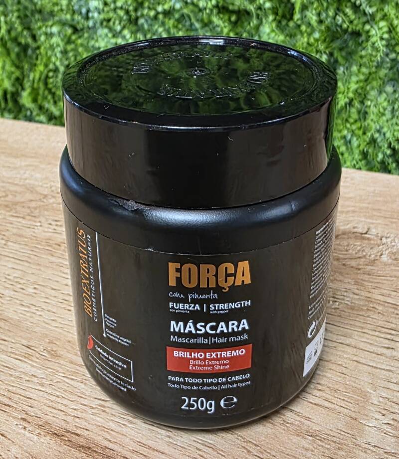 mascara-forca-standard-mzbrn2.jpg