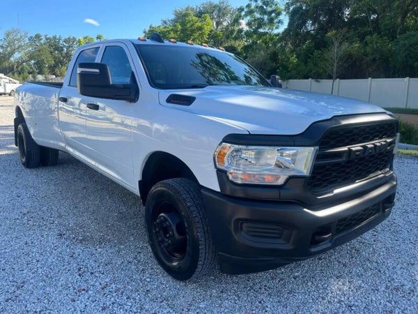 2024 RAM 3500 CREW CAB