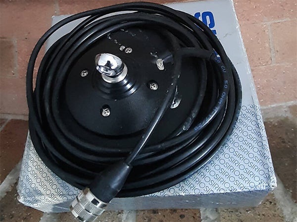 base antena magnética