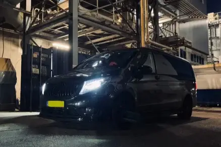 24/7 technische service op locatie – snelle inzet met volledig uitgeruste servicebus van Werotech Techniek