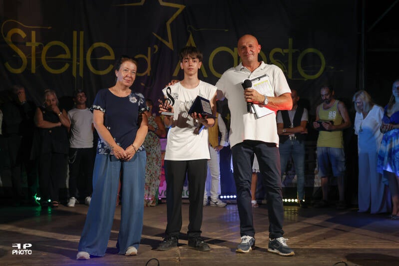 stelle-d-agosto-2026-iv-edizione-premio-amal-dennis-benincasa-standard.jpg