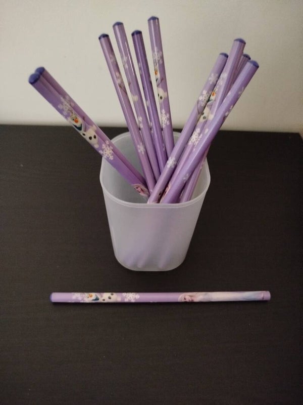 crayon à papier reine des neiges